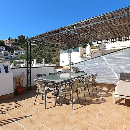 Villa 13 Calle Isabel Nerja